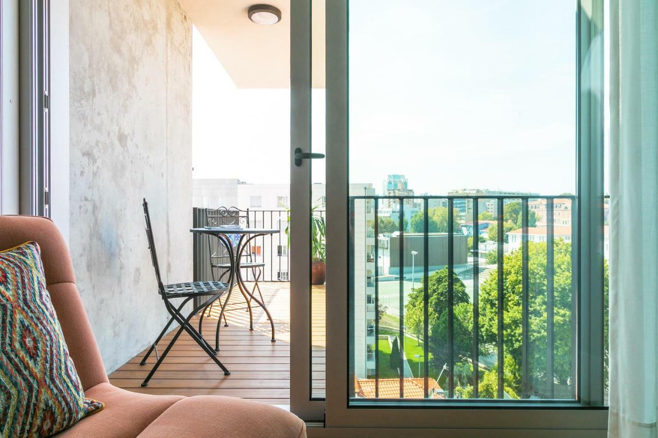 Porto Insight Apartment Cedofeita- Balcony & Parking Bagian luar foto