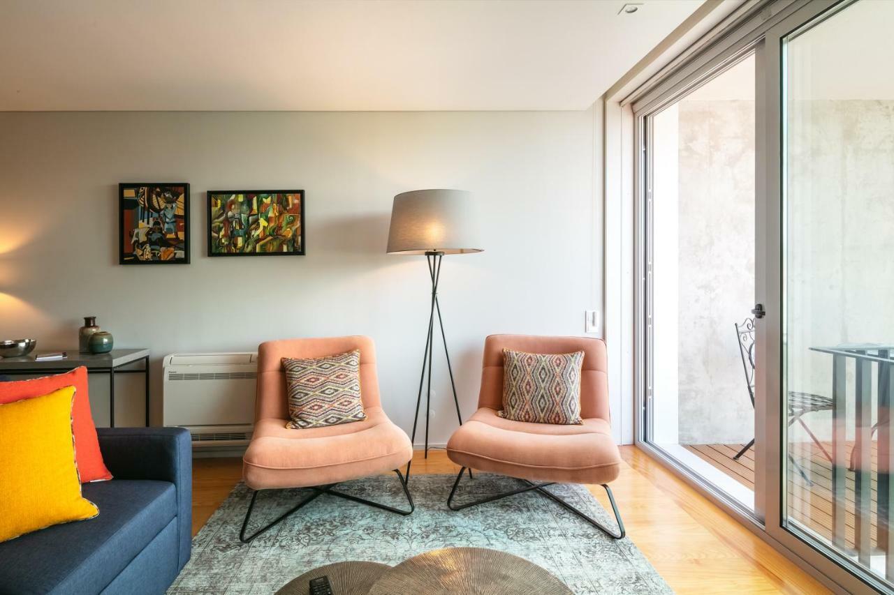 Porto Insight Apartment Cedofeita- Balcony & Parking Bagian luar foto