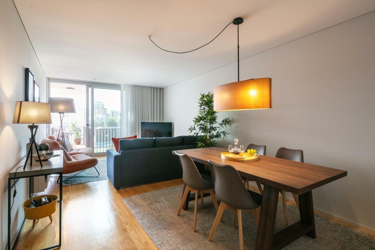 Porto Insight Apartment Cedofeita- Balcony & Parking Bagian luar foto
